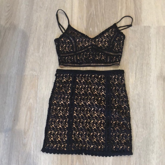 Kendall and Kylie 2 piece lace set - Picture 1 of 5